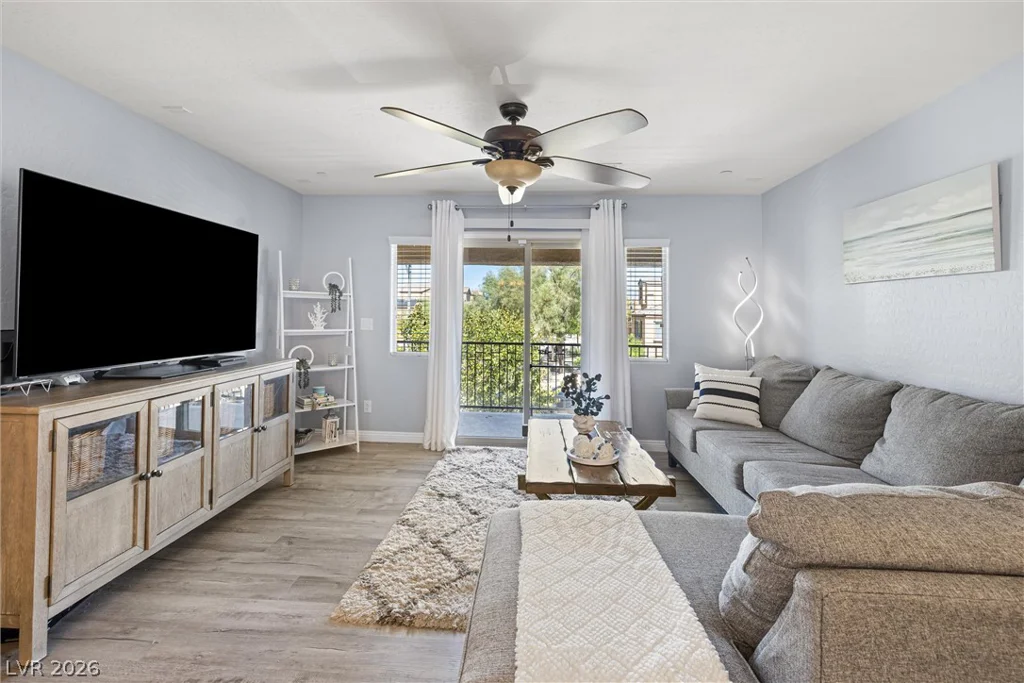 8944 Red Tapestry, Las Vegas, NV 89149