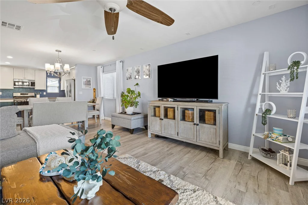 8944 Red Tapestry, Las Vegas, NV 89149