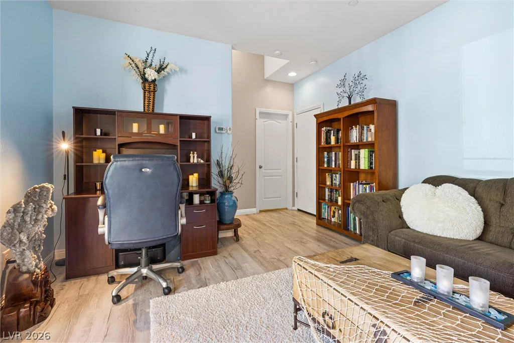8944 Red Tapestry, Las Vegas, NV 89149