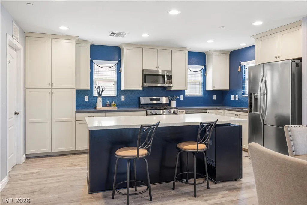 8944 Red Tapestry, Las Vegas, NV 89149