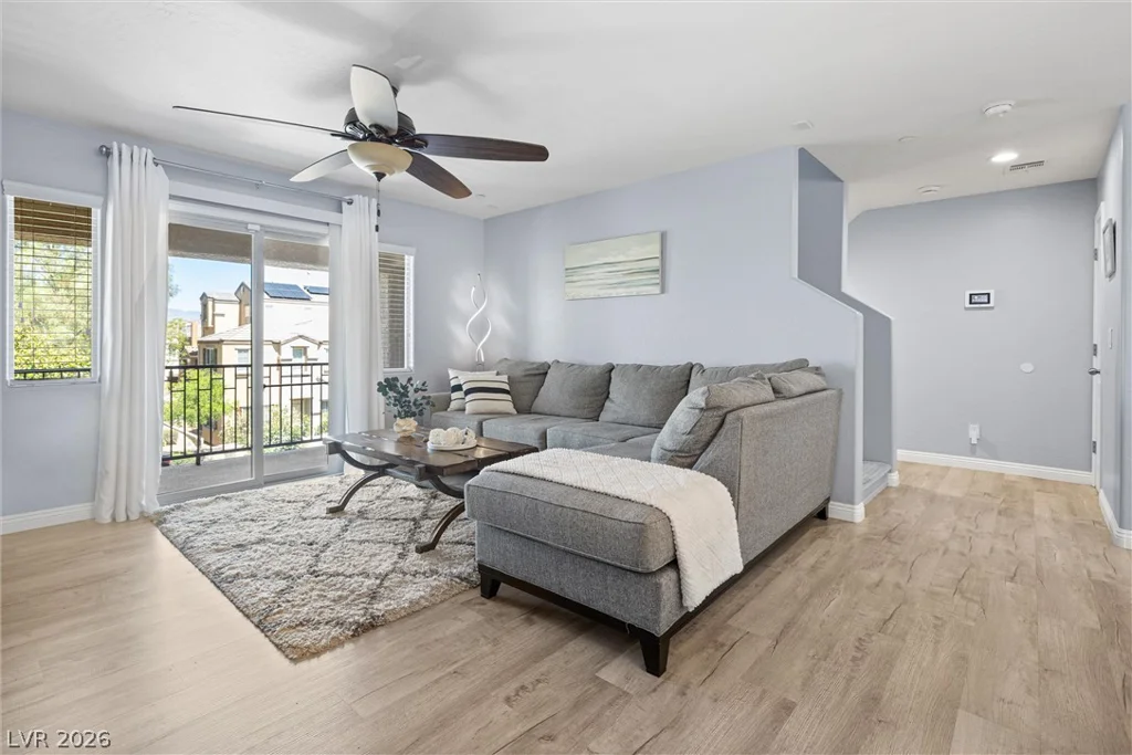 8944 Red Tapestry, Las Vegas, NV 89149