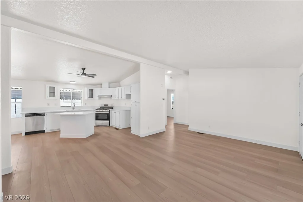 5962 Sassy Rose, Las Vegas, NV 89122
