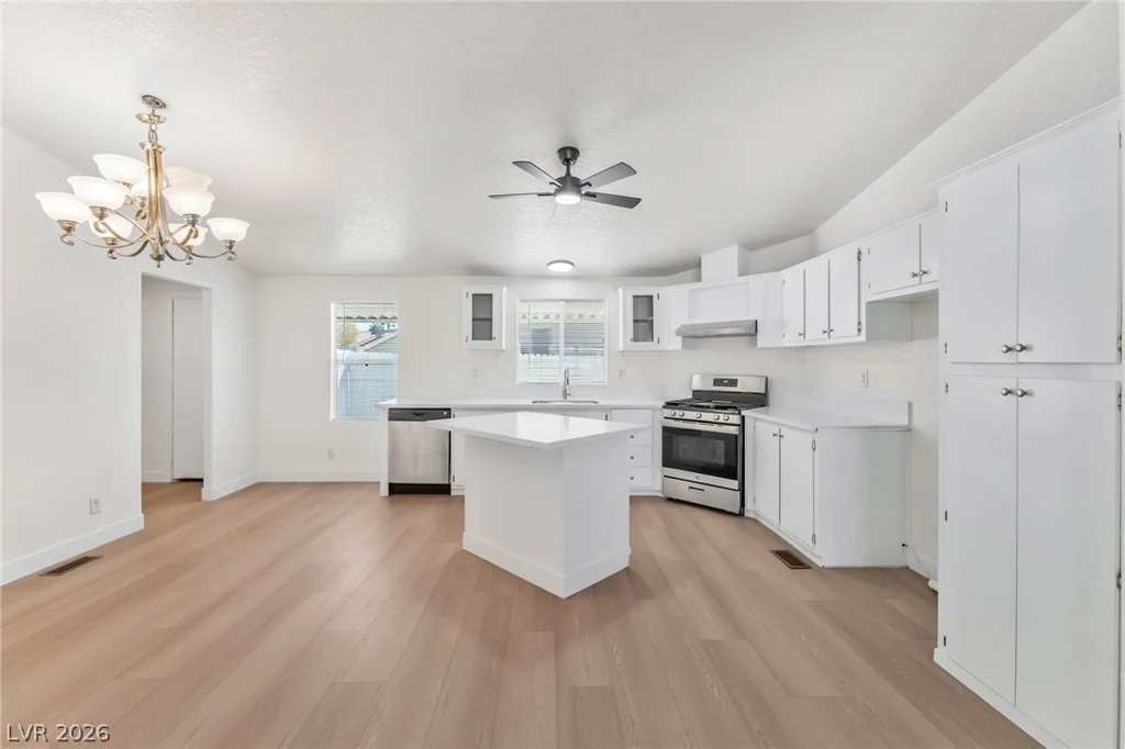 5962 Sassy Rose, Las Vegas, NV 89122