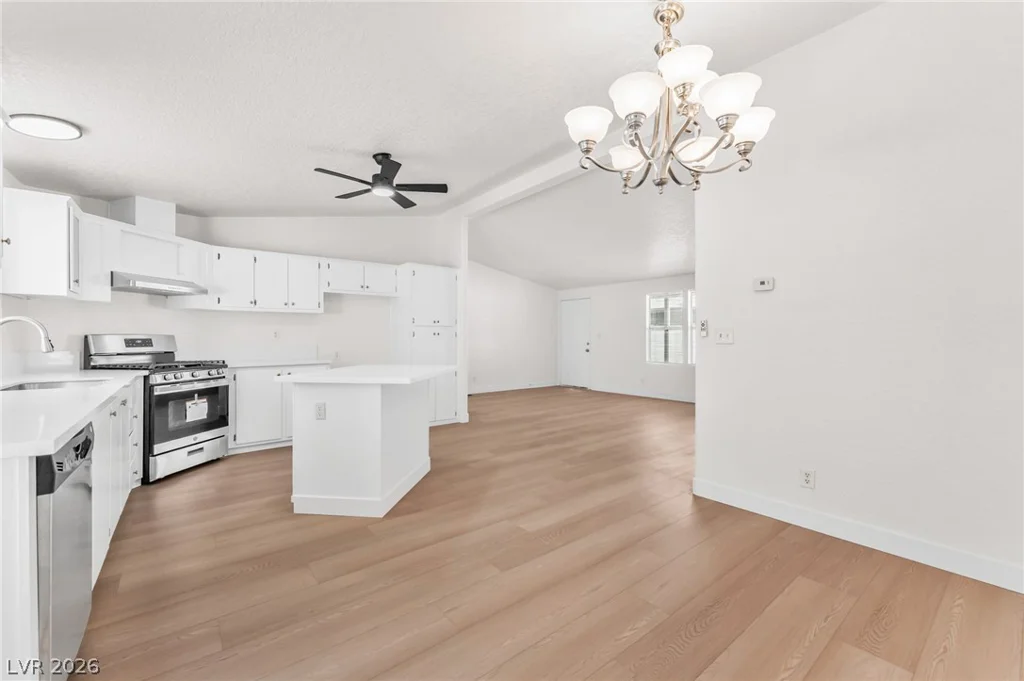 5962 Sassy Rose, Las Vegas, NV 89122