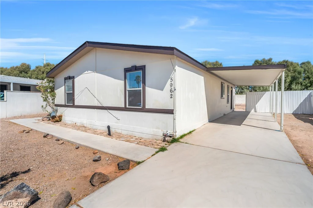 5962 Sassy Rose, Las Vegas, NV 89122