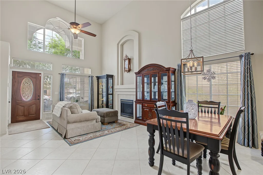 6915 Cedar Basin, Las Vegas, NV 89142