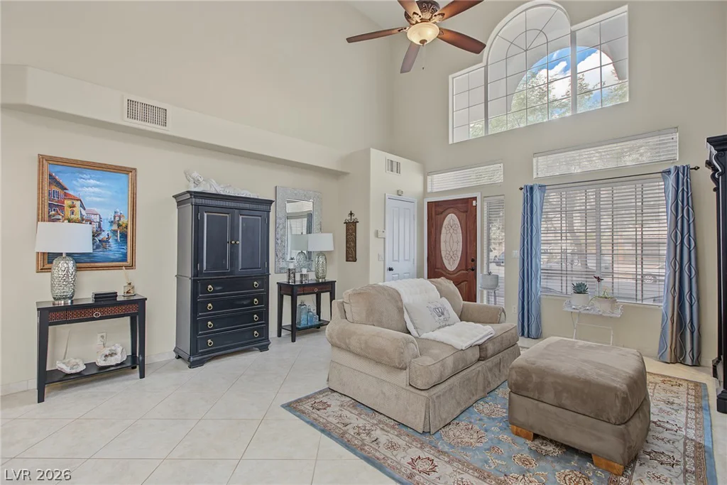 6915 Cedar Basin, Las Vegas, NV 89142