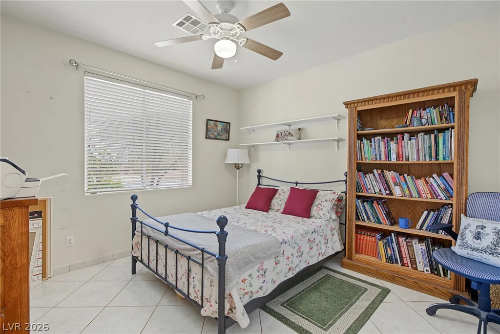 6915 Cedar Basin, Las Vegas, NV 89142