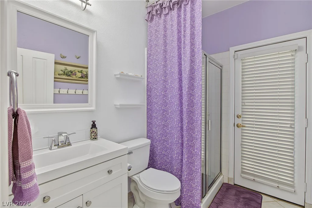 6915 Cedar Basin, Las Vegas, NV 89142