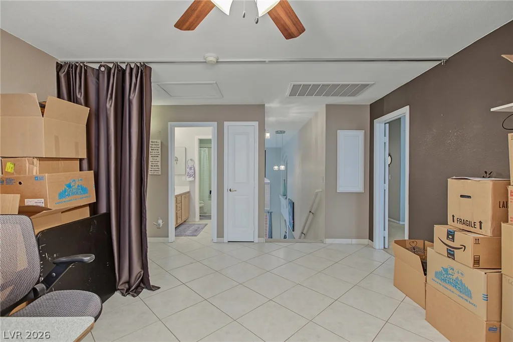 6915 Cedar Basin, Las Vegas, NV 89142