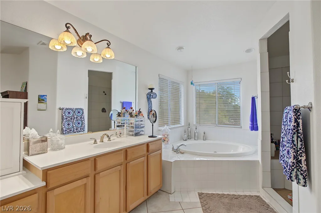 6915 Cedar Basin, Las Vegas, NV 89142