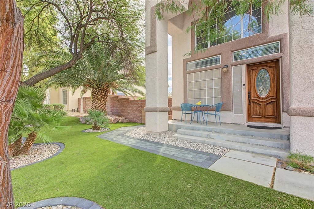 6915 Cedar Basin, Las Vegas, NV 89142