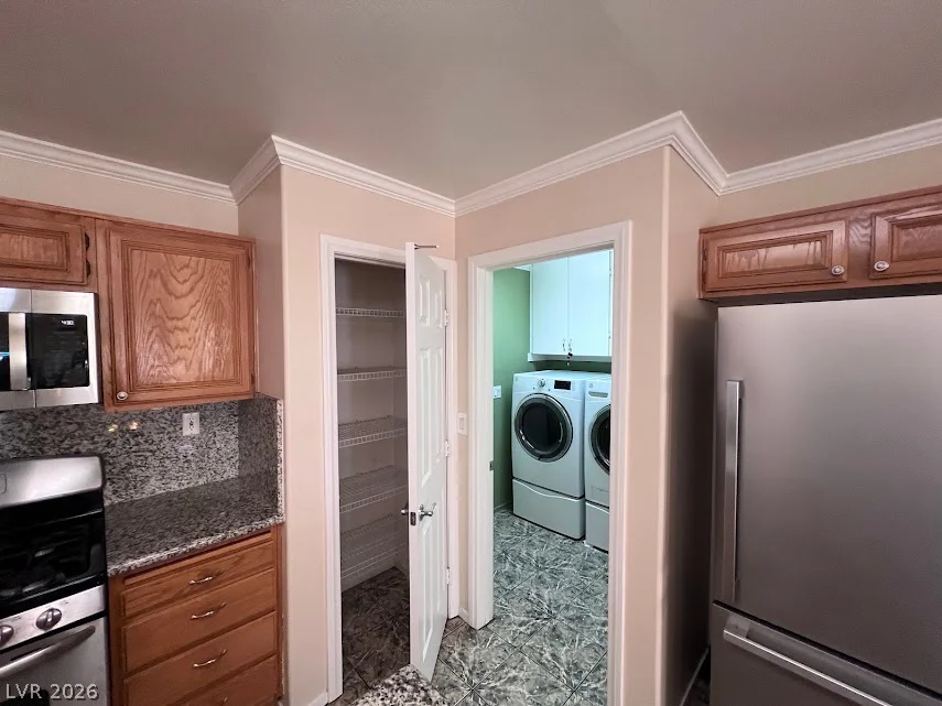 8973 Edgeworth, Las Vegas, NV 89123