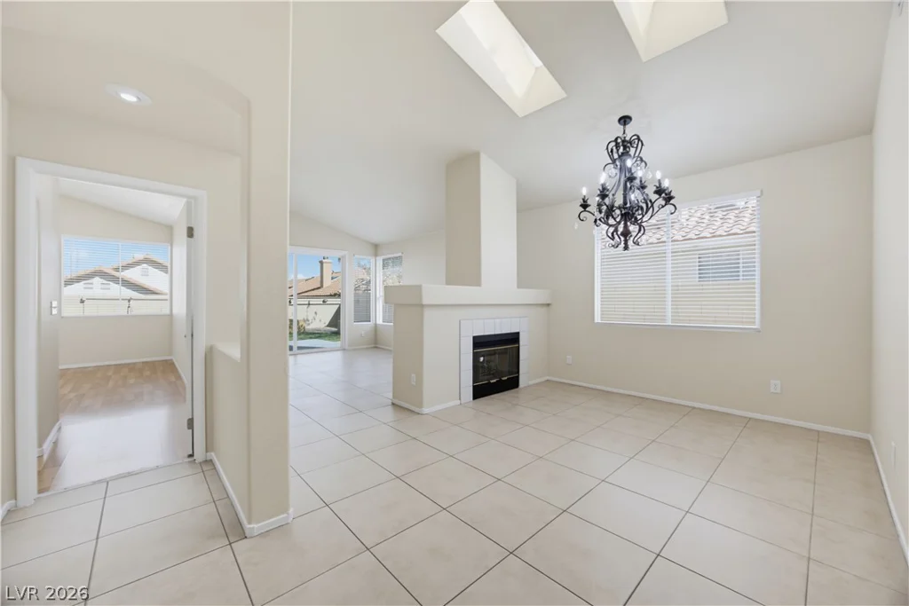 1904 Betsy Ross, Las Vegas, NV 89108