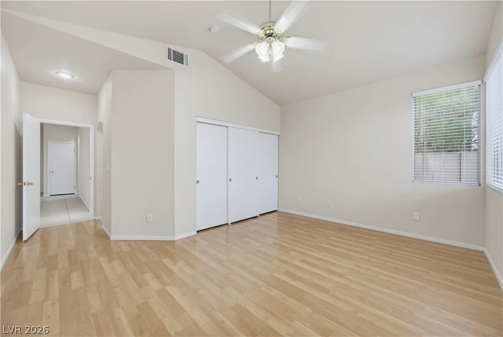 1904 Betsy Ross, Las Vegas, NV 89108