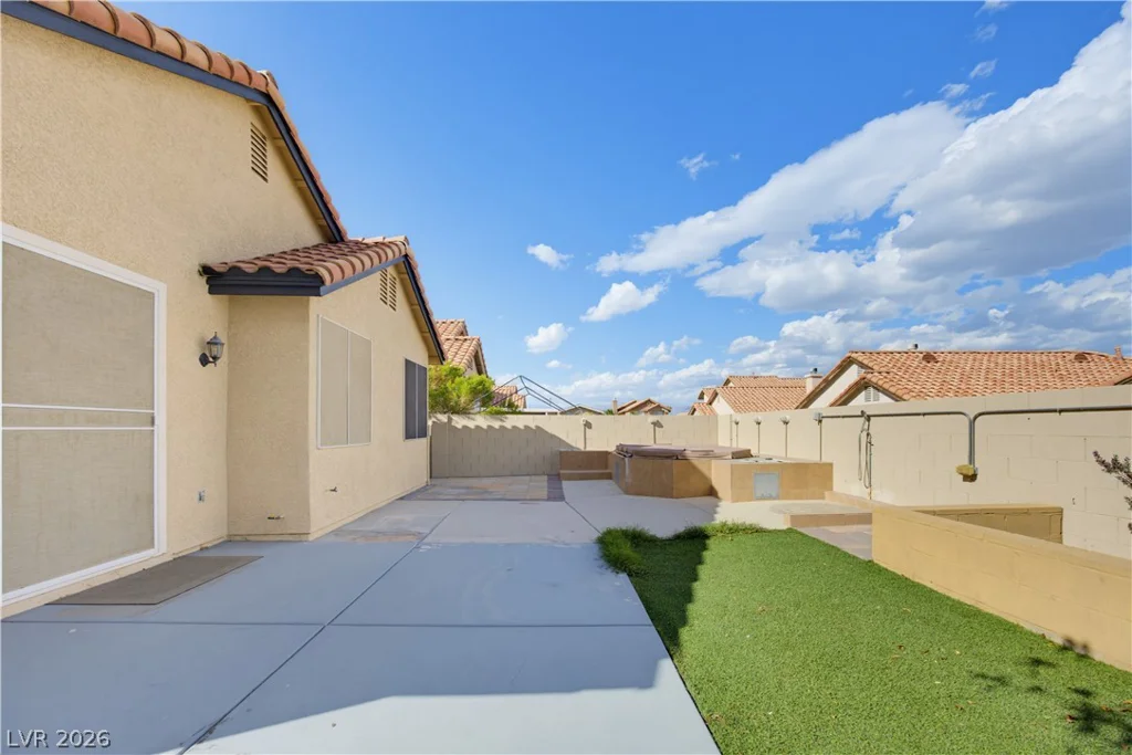 1904 Betsy Ross, Las Vegas, NV 89108