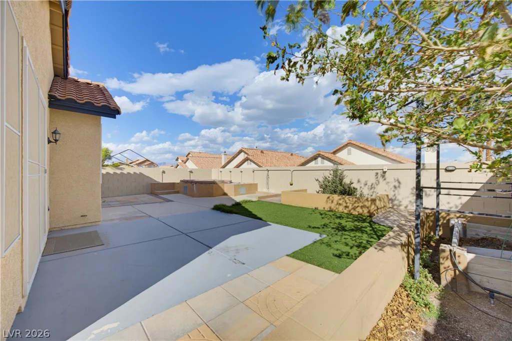 1904 Betsy Ross, Las Vegas, NV 89108