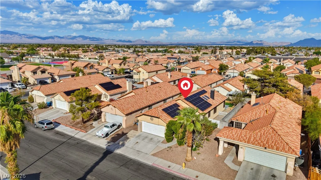 1904 Betsy Ross, Las Vegas, NV 89108