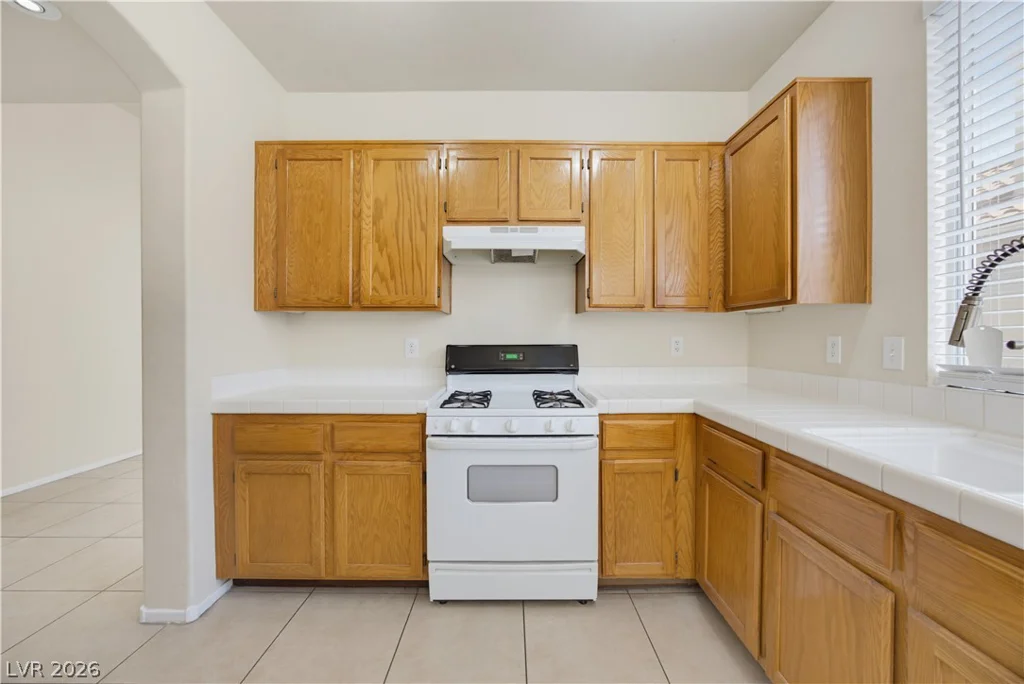 1904 Betsy Ross, Las Vegas, NV 89108