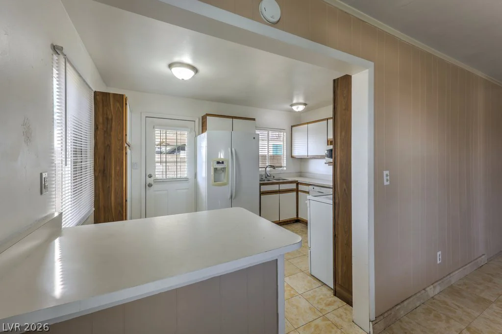 580 Karen, Henderson, NV 89015