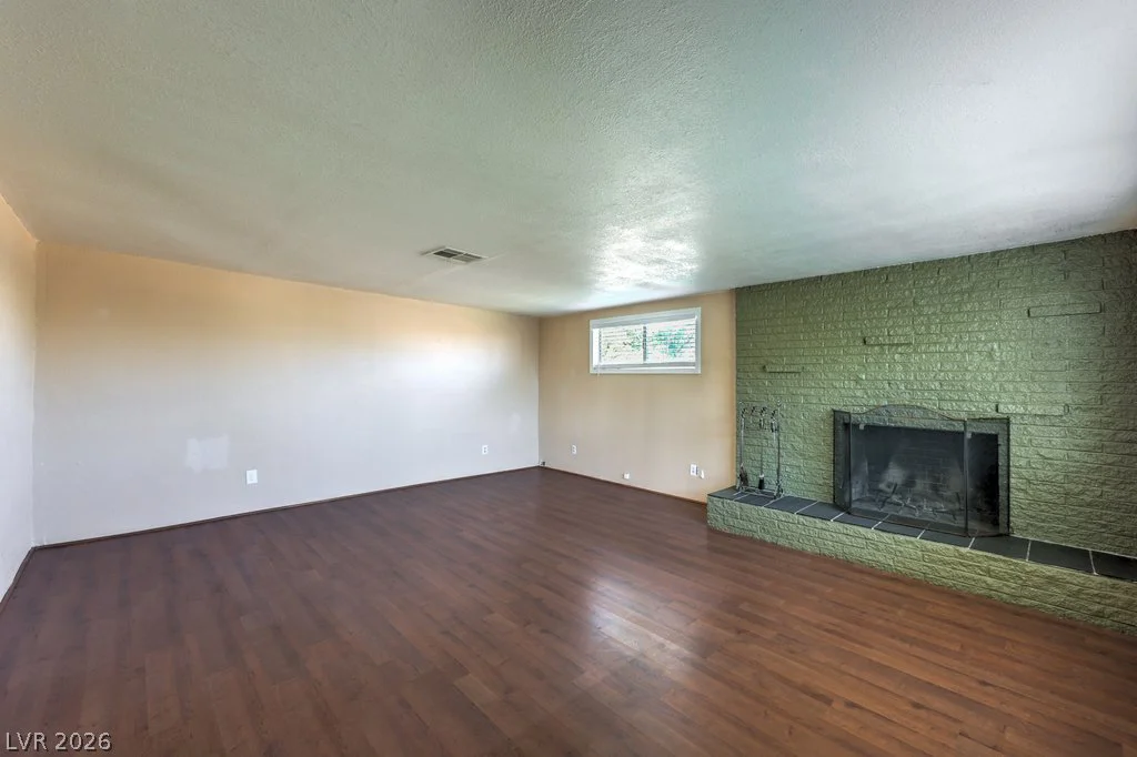 580 Karen, Henderson, NV 89015