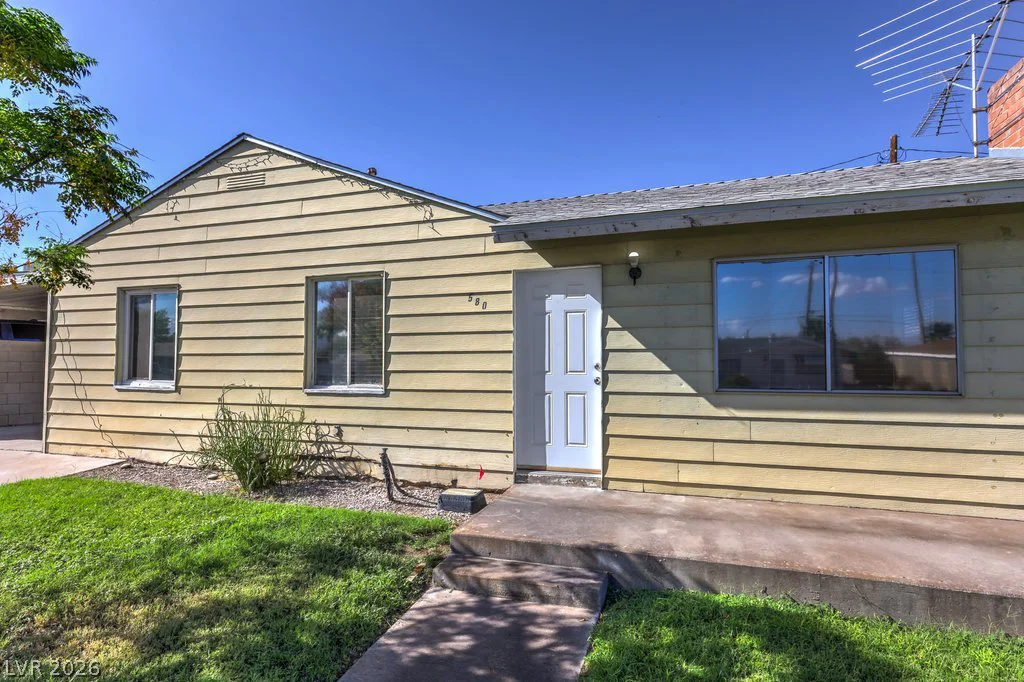580 Karen, Henderson, NV 89015