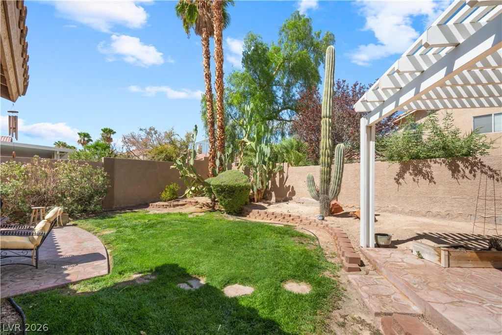 9704 Driftwood Island, Las Vegas, NV 89148
