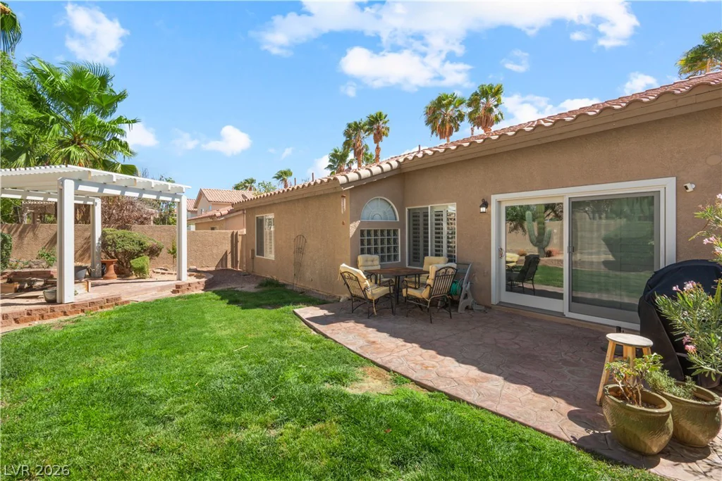 9704 Driftwood Island, Las Vegas, NV 89148
