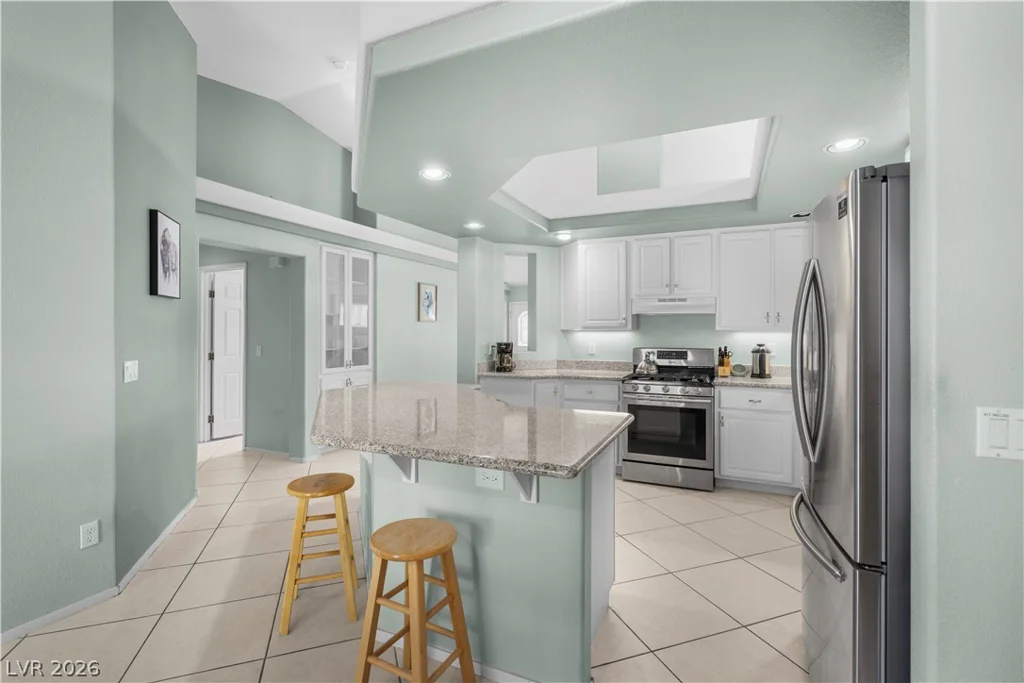 9704 Driftwood Island, Las Vegas, NV 89148