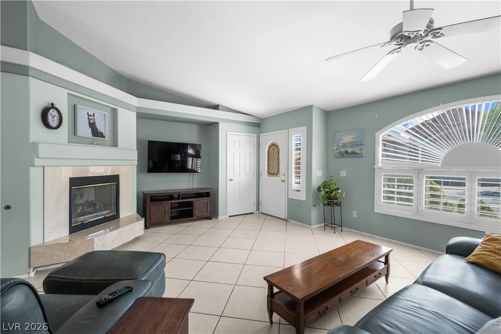 9704 Driftwood Island, Las Vegas, NV 89148