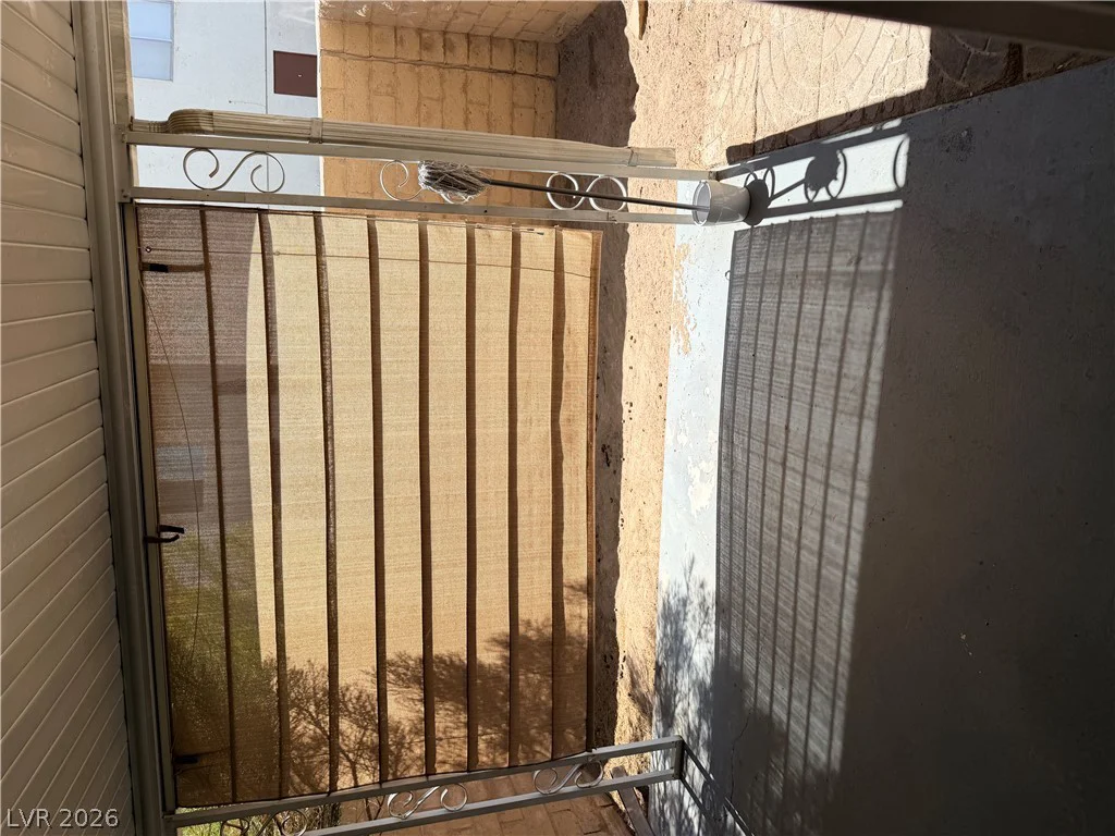2350 Cardiff, Las Vegas, NV 89108