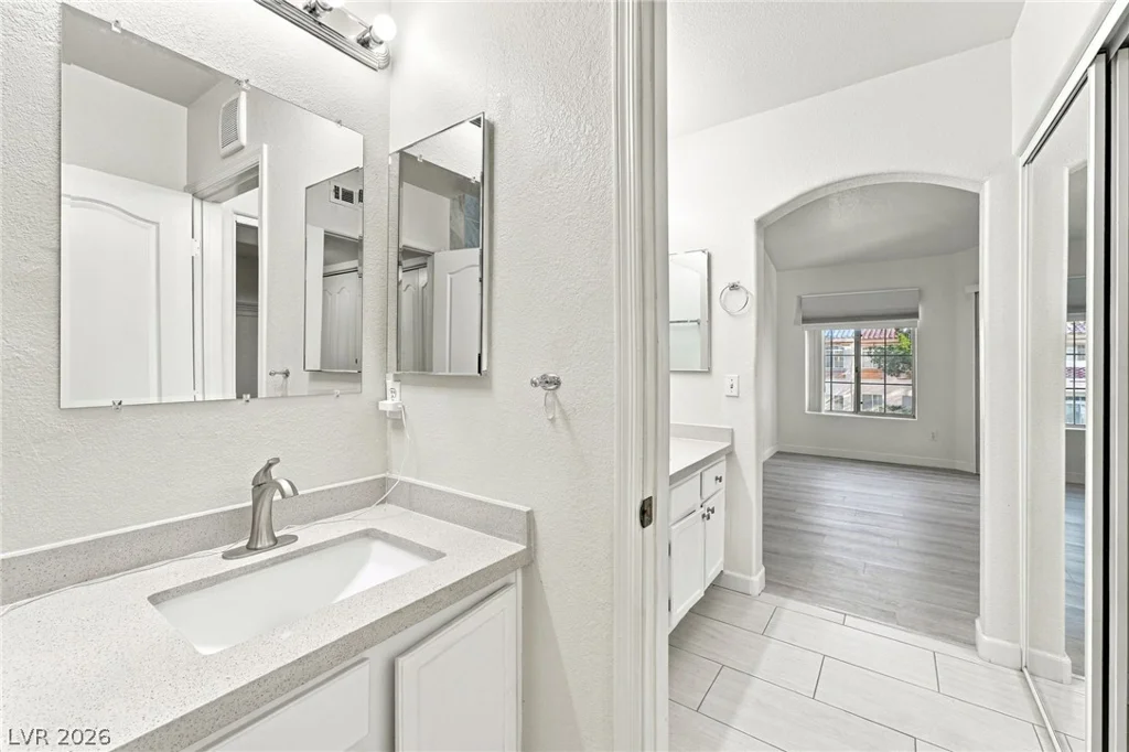 7400 Flamingo, Las Vegas, NV 89147
