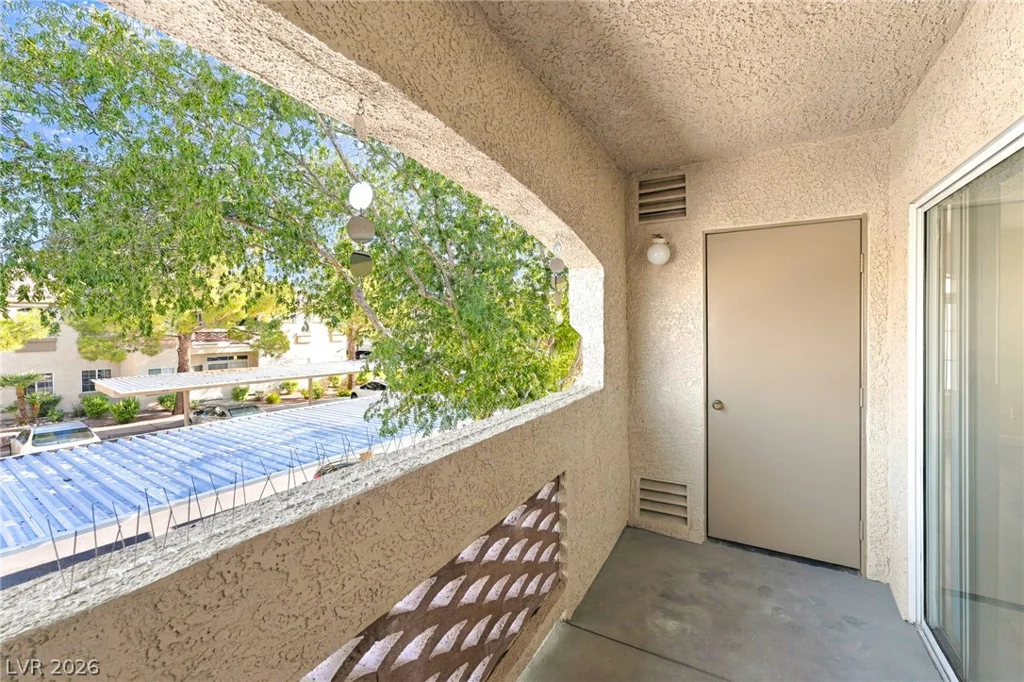 7400 Flamingo, Las Vegas, NV 89147