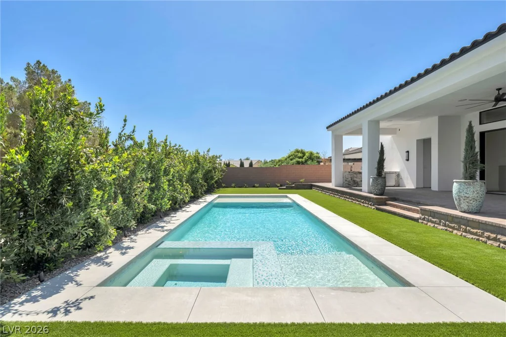4380 Conough, Las Vegas, NV 89129