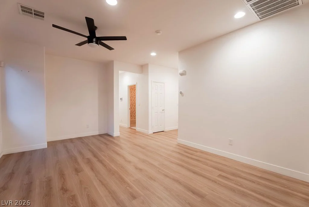 10705 Mentesana, Las Vegas, NV 89166
