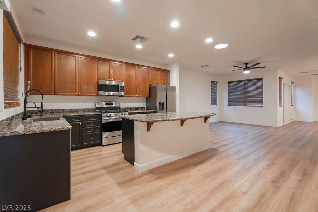 10705 Mentesana, Las Vegas, NV 89166