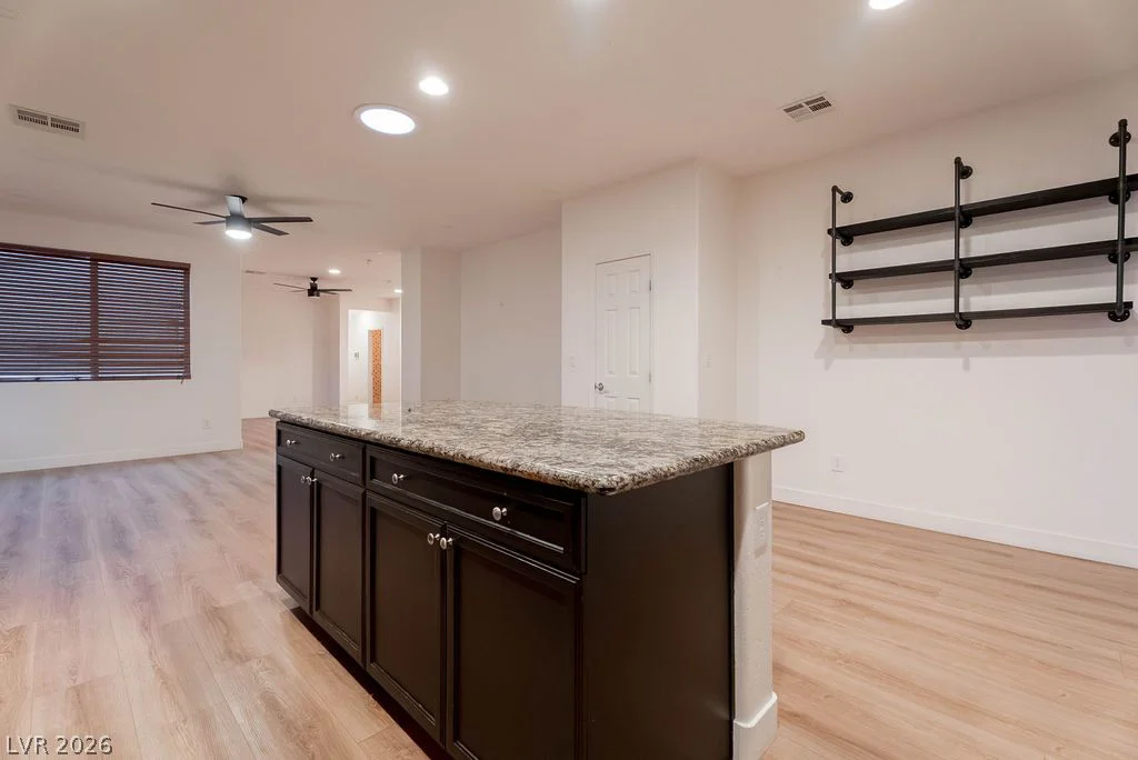 10705 Mentesana, Las Vegas, NV 89166