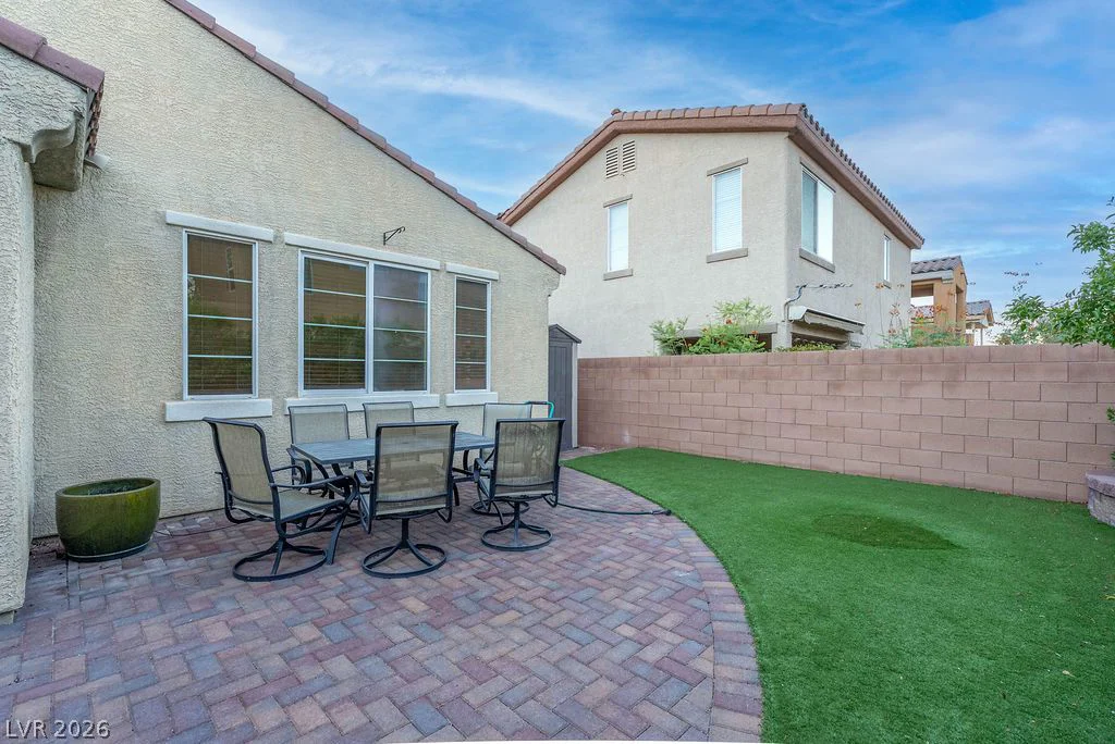 10705 Mentesana, Las Vegas, NV 89166