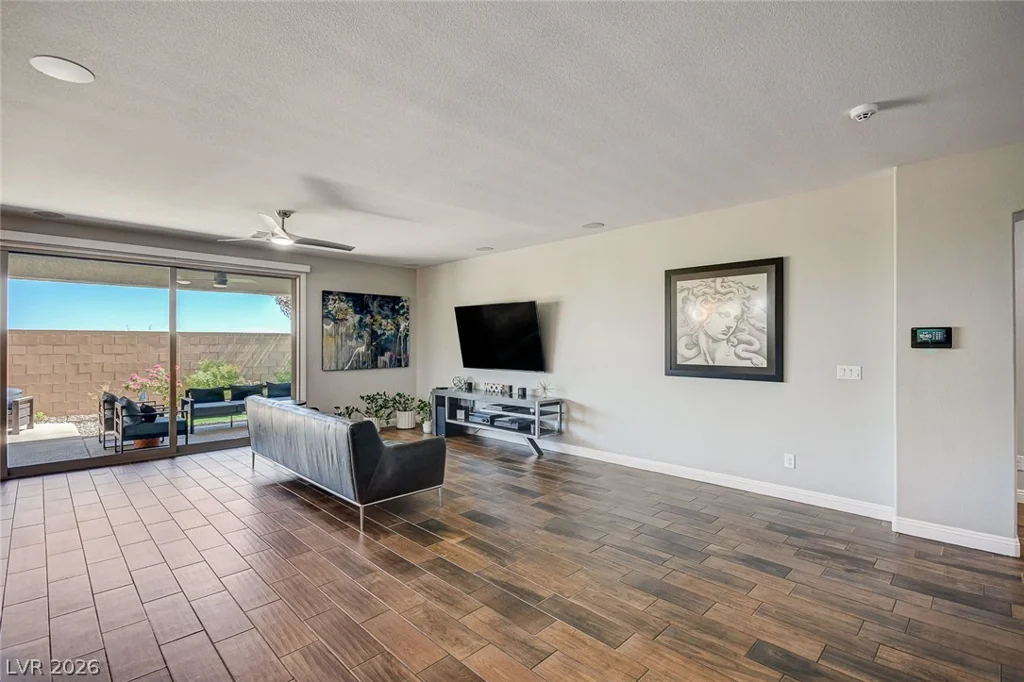 6972 Hopi Summit, Las Vegas, NV 89149