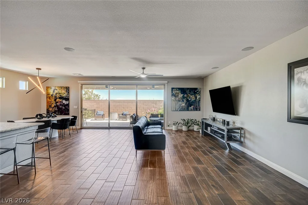 6972 Hopi Summit, Las Vegas, NV 89149