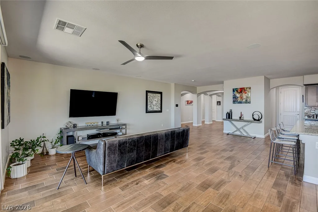 6972 Hopi Summit, Las Vegas, NV 89149