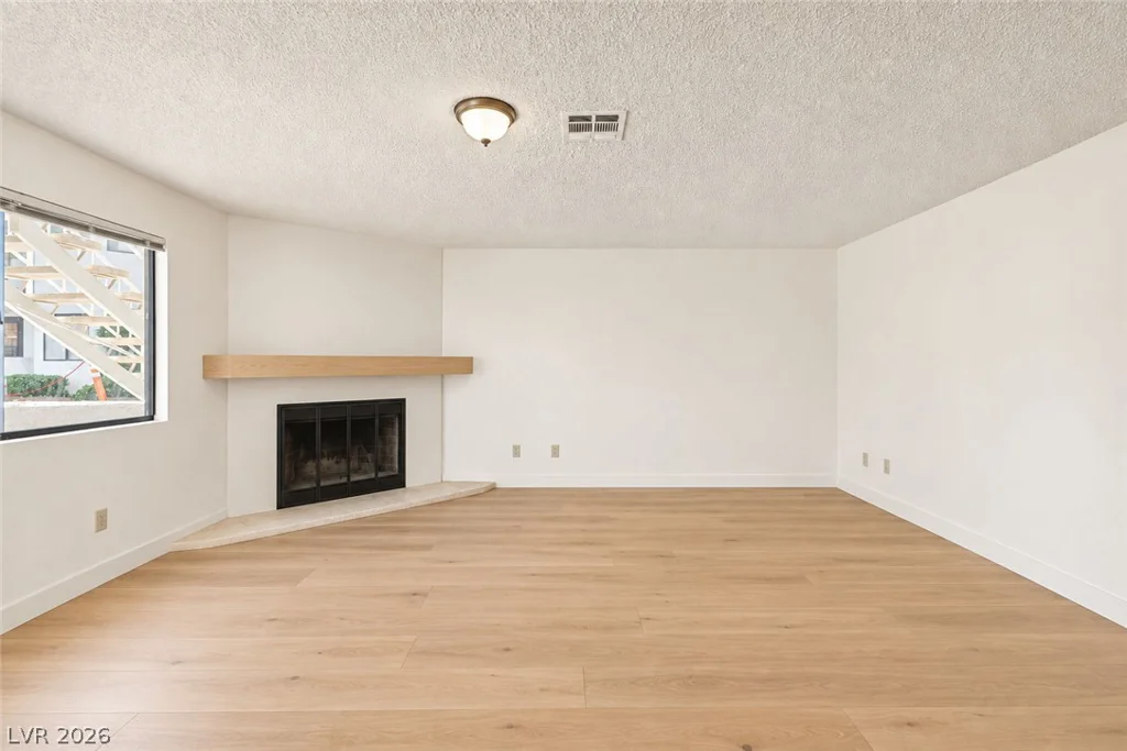 2713 Otter Creek, Las Vegas, NV 89117