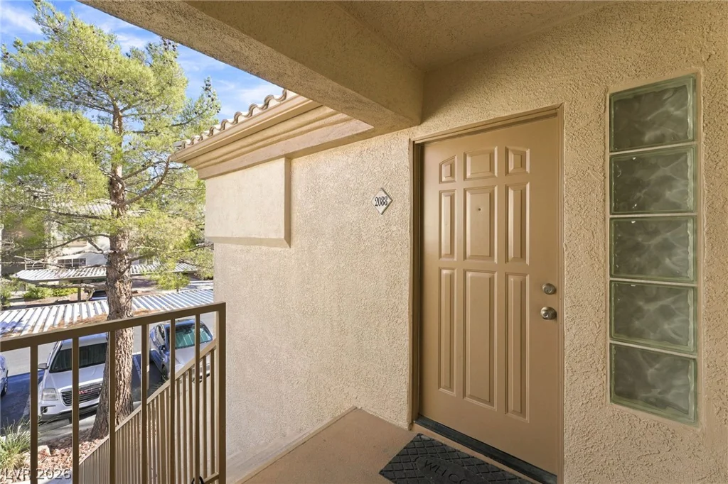 7400 Flamingo, Las Vegas, NV 89147