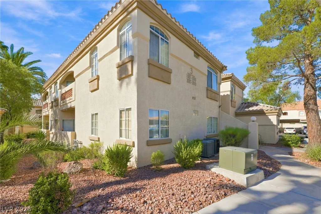 7400 Flamingo, Las Vegas, NV 89147