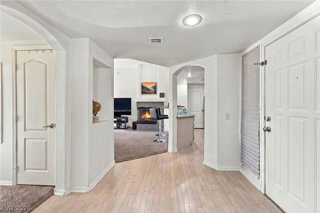 7400 Flamingo, Las Vegas, NV 89147