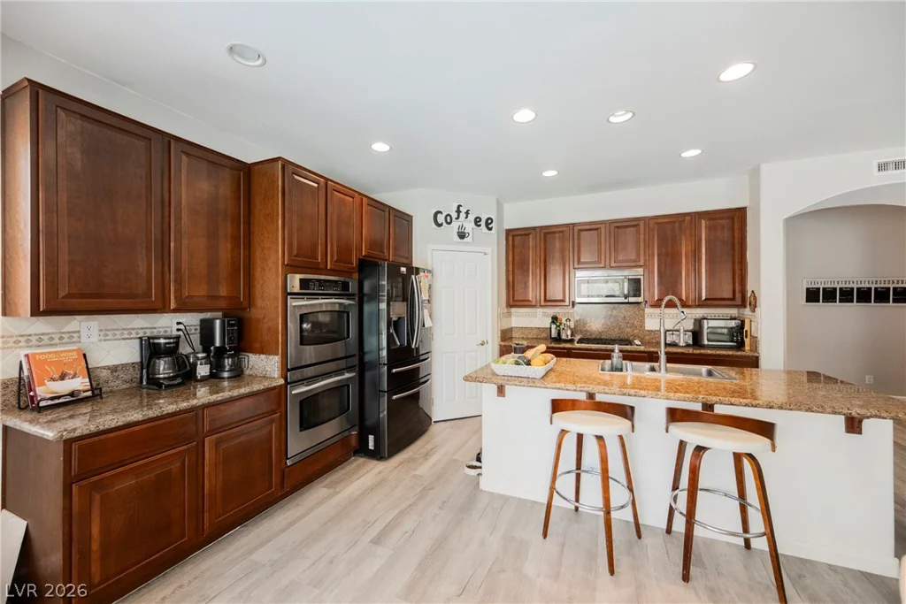 6621 Arbor Bluff, North Las Vegas, NV 89084