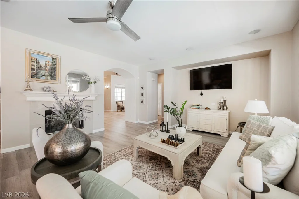 6621 Arbor Bluff, North Las Vegas, NV 89084