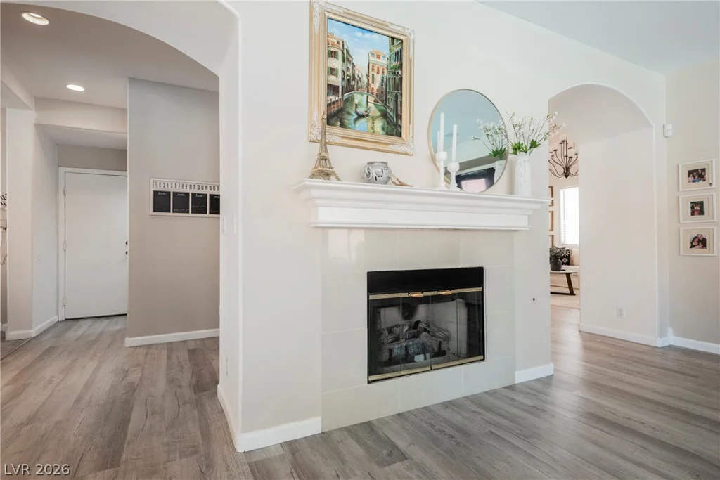 6621 Arbor Bluff, North Las Vegas, NV 89084