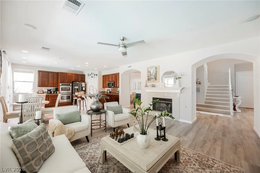 6621 Arbor Bluff, North Las Vegas, NV 89084
