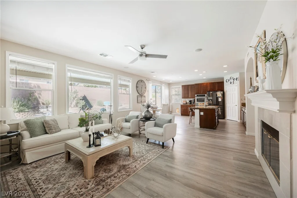6621 Arbor Bluff, North Las Vegas, NV 89084